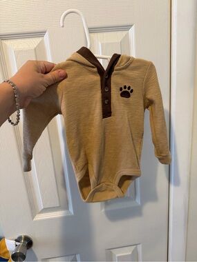 Lullaby Lane Bear Hooded Onesie Bodysuit